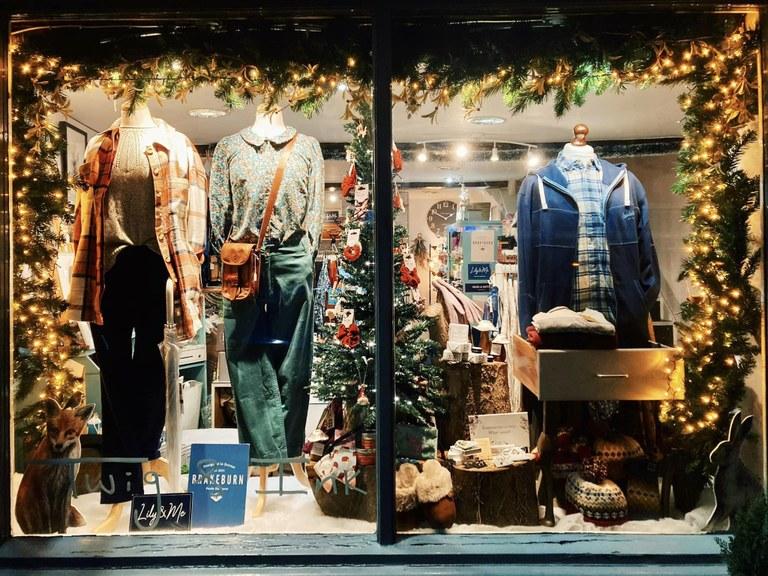 MAKE THIS CHRISTMAS THE START OF SOMETHING SPECIAL! 🎄